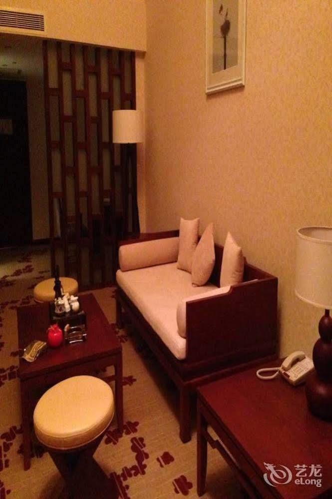 Liuzhou Sanjiangxian Dongxiangguo Hotel Εξωτερικό φωτογραφία